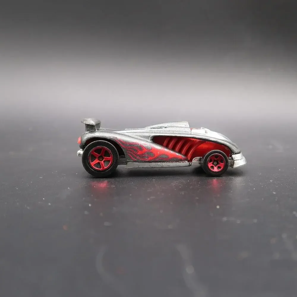 Hot Wheels Roadsters Diecast Cars Set of 3 1:64 Scale Art Deco Streamline 1980s